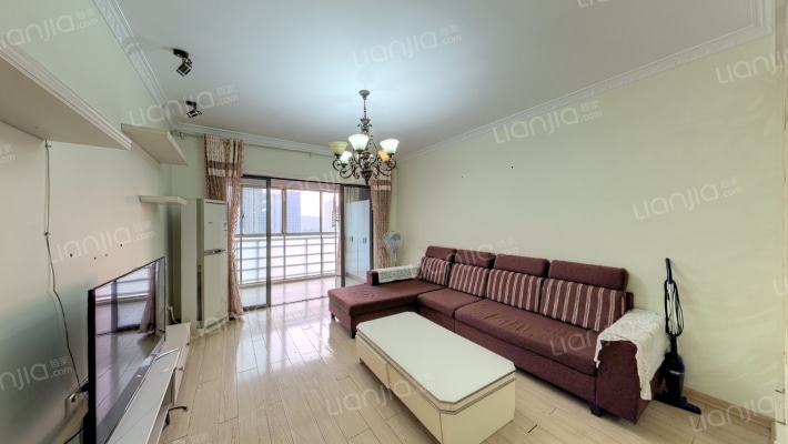 鼎丰前城二手房实景图