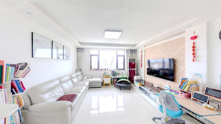 百通尚风尚水二手房实景图