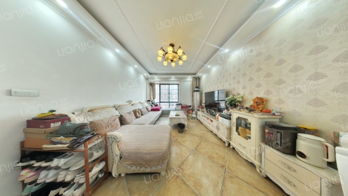 金龙宜居城紫东郡二手房实景图