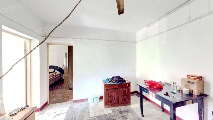 棋盘山路十七号大院二手房实景图