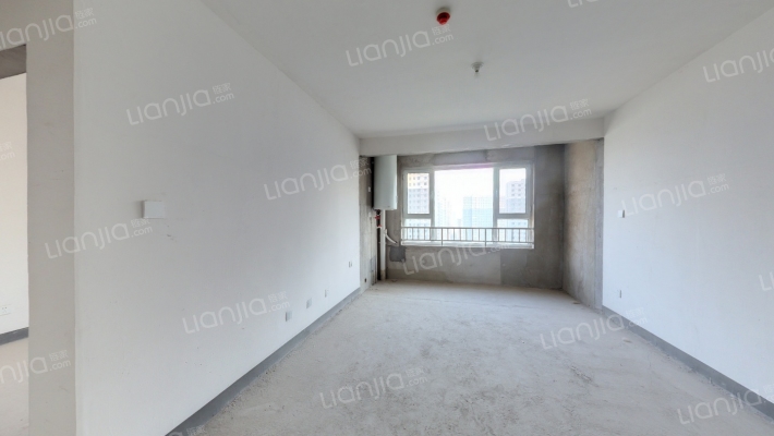 荣科丽苑二手房实景图