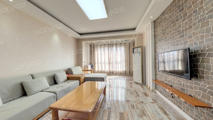 城明别苑二手房实景图