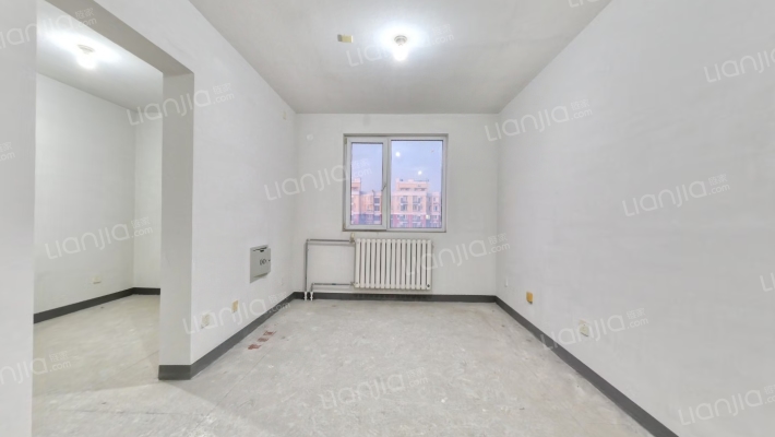 西仪佳园二手房实景图