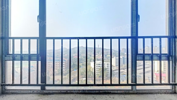 滨水翡丽城三期二手房实景图