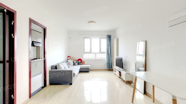 顺泰路7号院二手房实景图