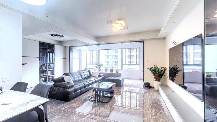 保利中交和光逸境二手房实景图