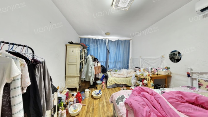 理想新城二手房实景图