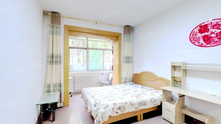 前进路14号院二手房实景图