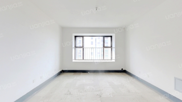 淄博鲁中·林湖公馆二手房实景图