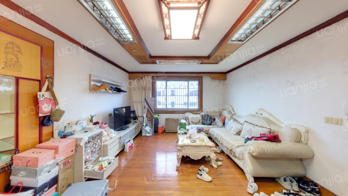 华山路101号二手房实景图