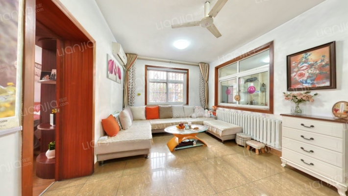 怡园花都小区二手房实景图