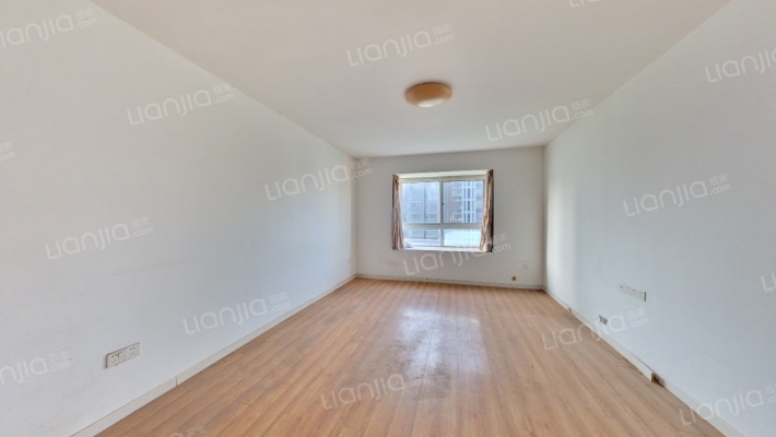 昌九小区二手房实景图