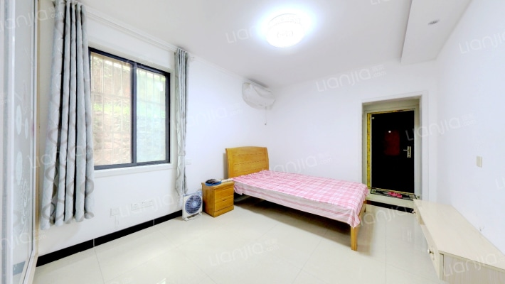 后宰门清溪村二手房实景图