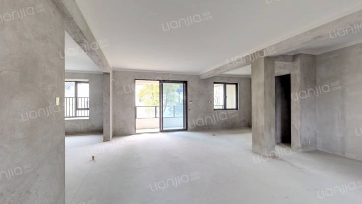 中梁湖栖云庐二手房实景图