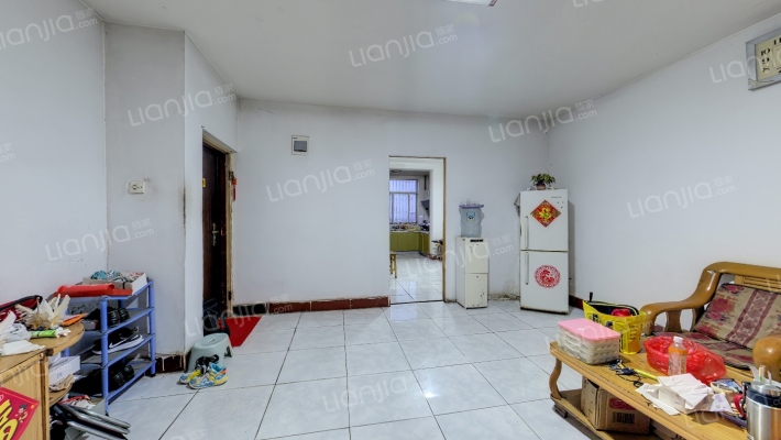 白云小区二手房实景图