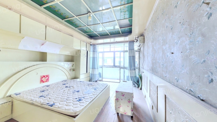 柏庐新村二手房实景图