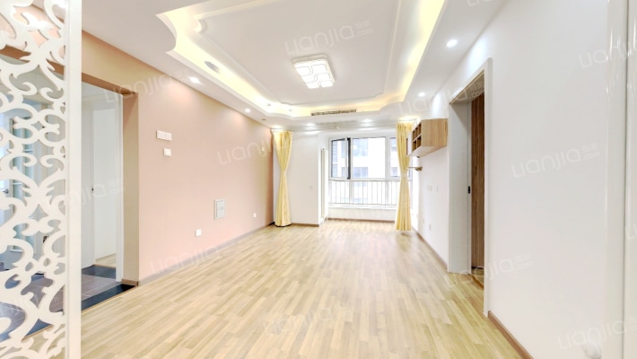 星河园二手房实景图