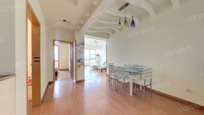 棕榈花园二手房实景图