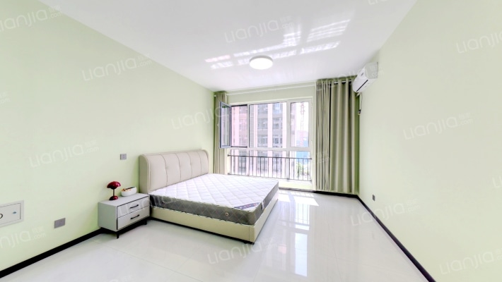 岩峰云裳二手房实景图