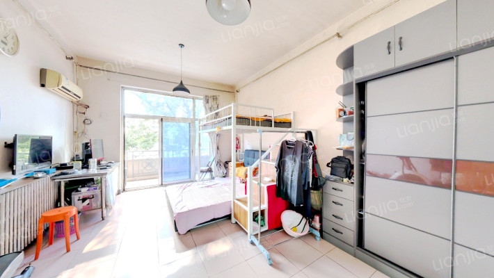 火车站广场二手房实景图