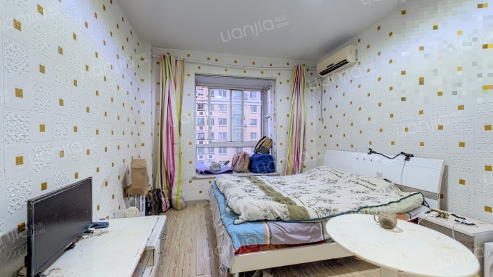 宝龙花园二手房实景图