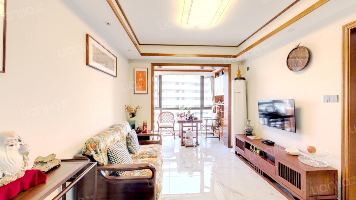 蔚蓝锦苑二手房实景图