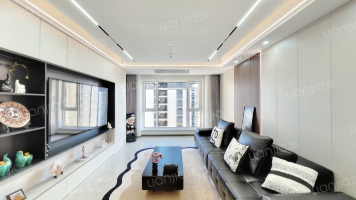 中金樾府二手房实景图