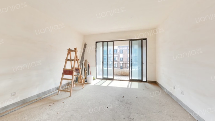 绿地国际博览城二期云玺二手房实景图