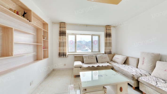 芝水玺山花园二手房实景图