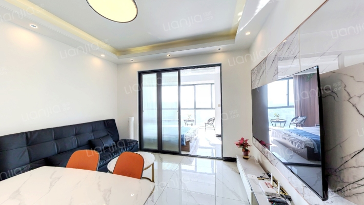 东润佳苑二手房实景图