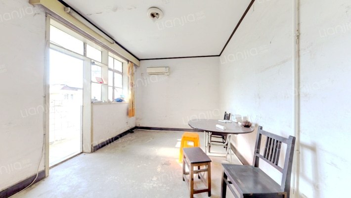 东泉小区二手房实景图