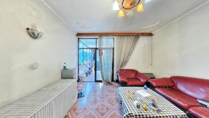 万春东路10号二手房实景图