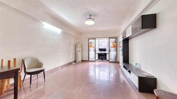 怡东花园二手房实景图