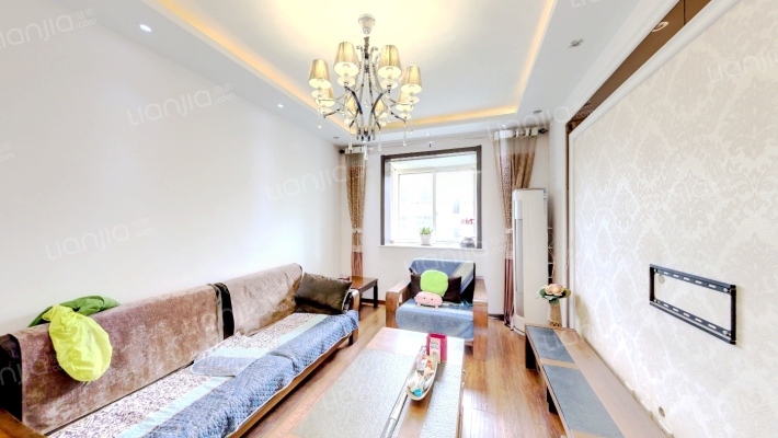 六里山路二手房实景图