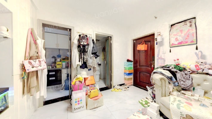 万达广场盛景苑二手房实景图