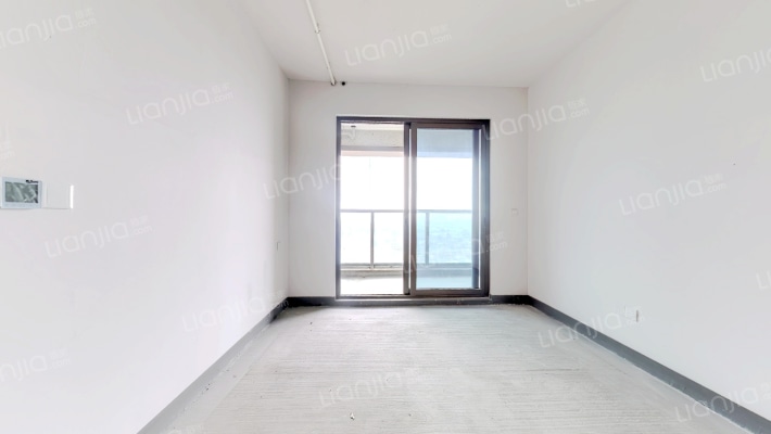 绿城濮园梅泾苑二手房实景图