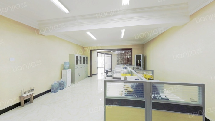 富湾国际二手房实景图