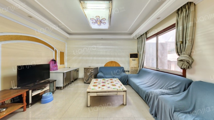 天然气公司大院二手房实景图