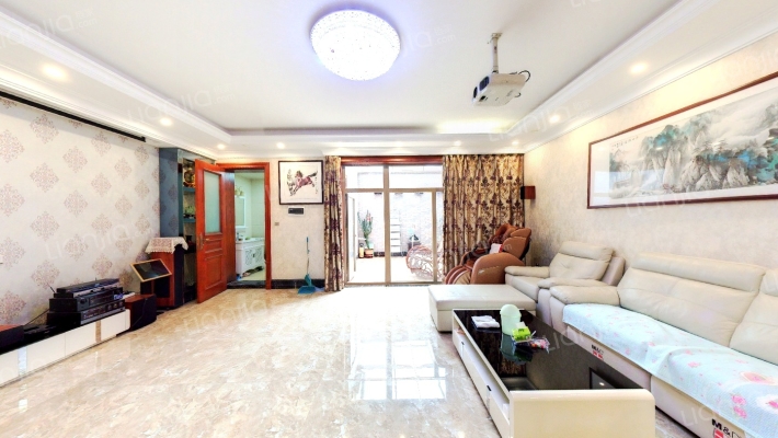 亿锋8号半山墅二手房实景图