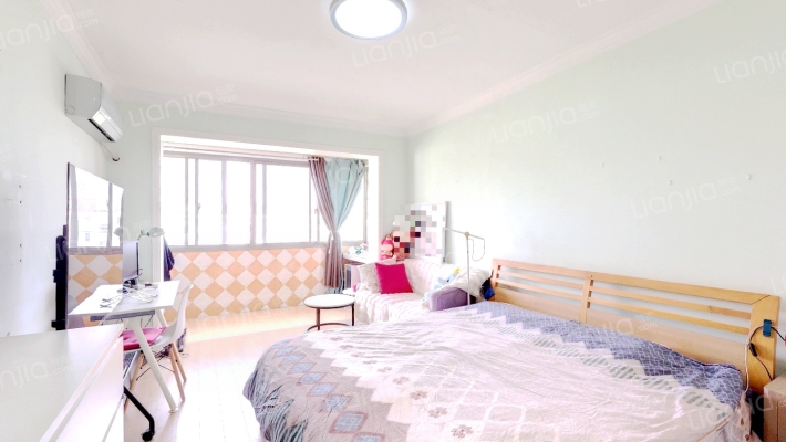 龙州小区二手房实景图