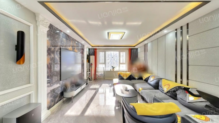 保利香槟二手房实景图