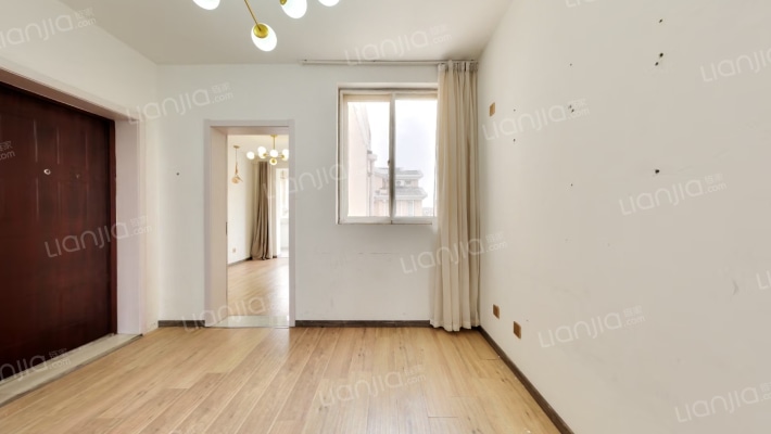 淞泽家园（四区）二手房实景图