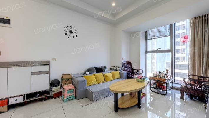 高新尊贵壹方二手房实景图