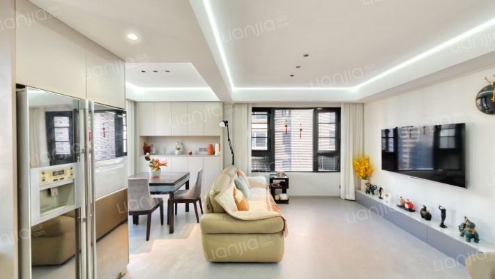 怡河佳苑二手房实景图