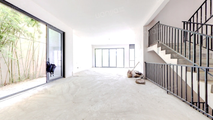 晋府水巷别墅二手房实景图