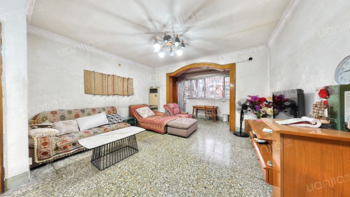 西南财经大学教师宿舍二手房实景图