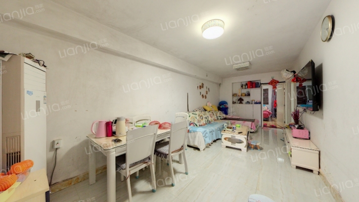 花园角街二手房实景图