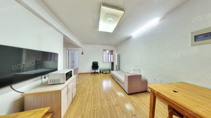 泉水苑二手房实景图