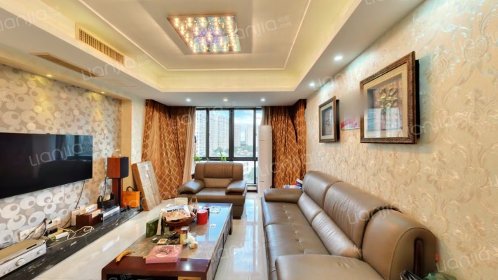 水尚阑珊小区二手房实景图