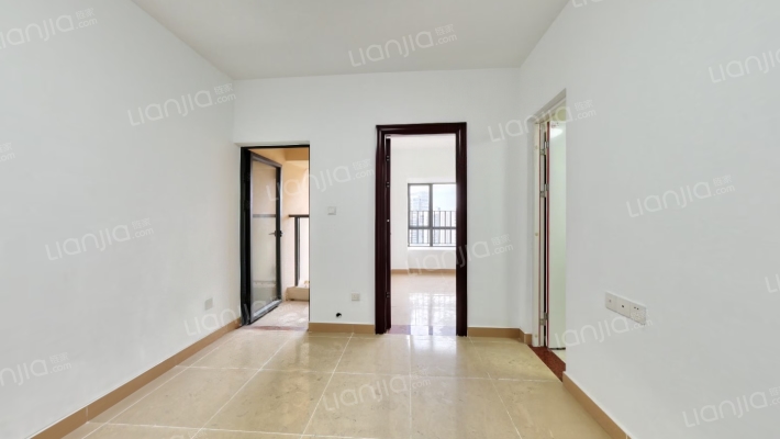 冠盛天海园二手房实景图